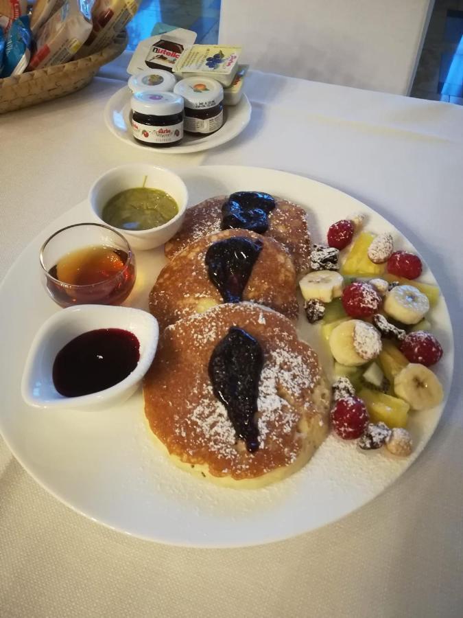 Ca' Delle Rose Hotel Кастелфранко Венето Екстериор снимка