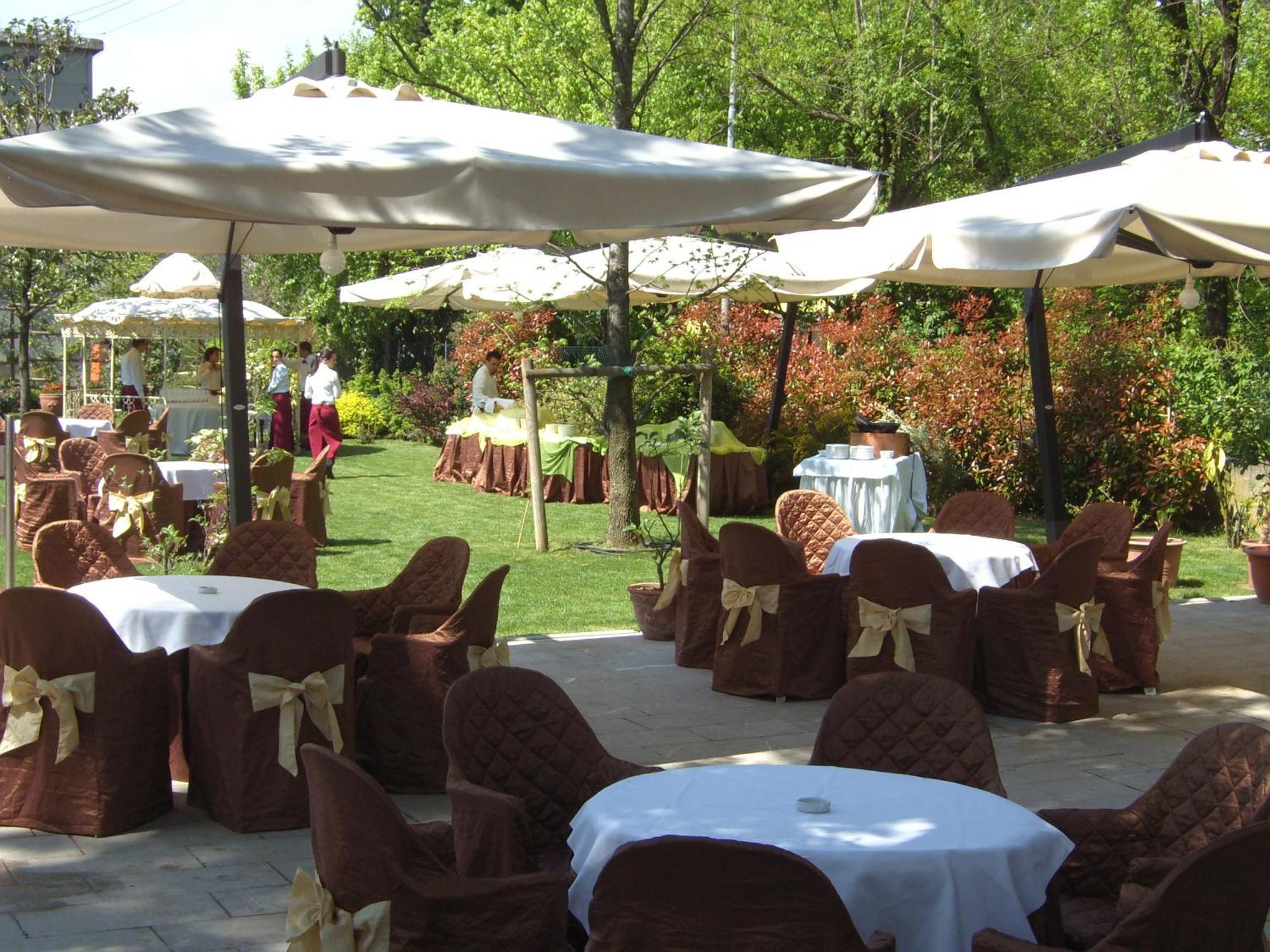 Ca' Delle Rose Hotel Кастелфранко Венето Екстериор снимка