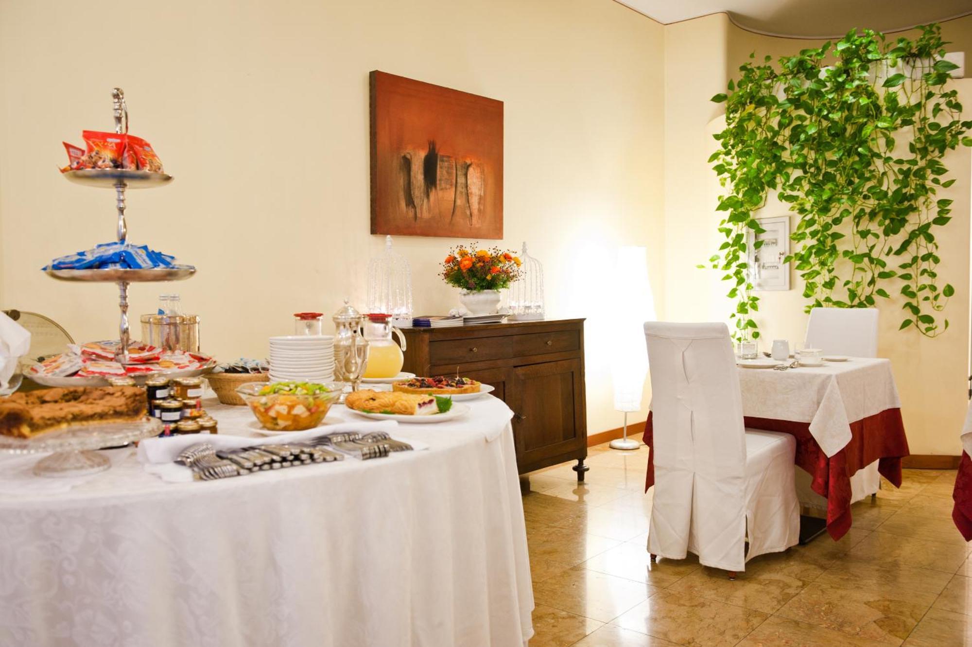 Ca' Delle Rose Hotel Кастелфранко Венето Екстериор снимка