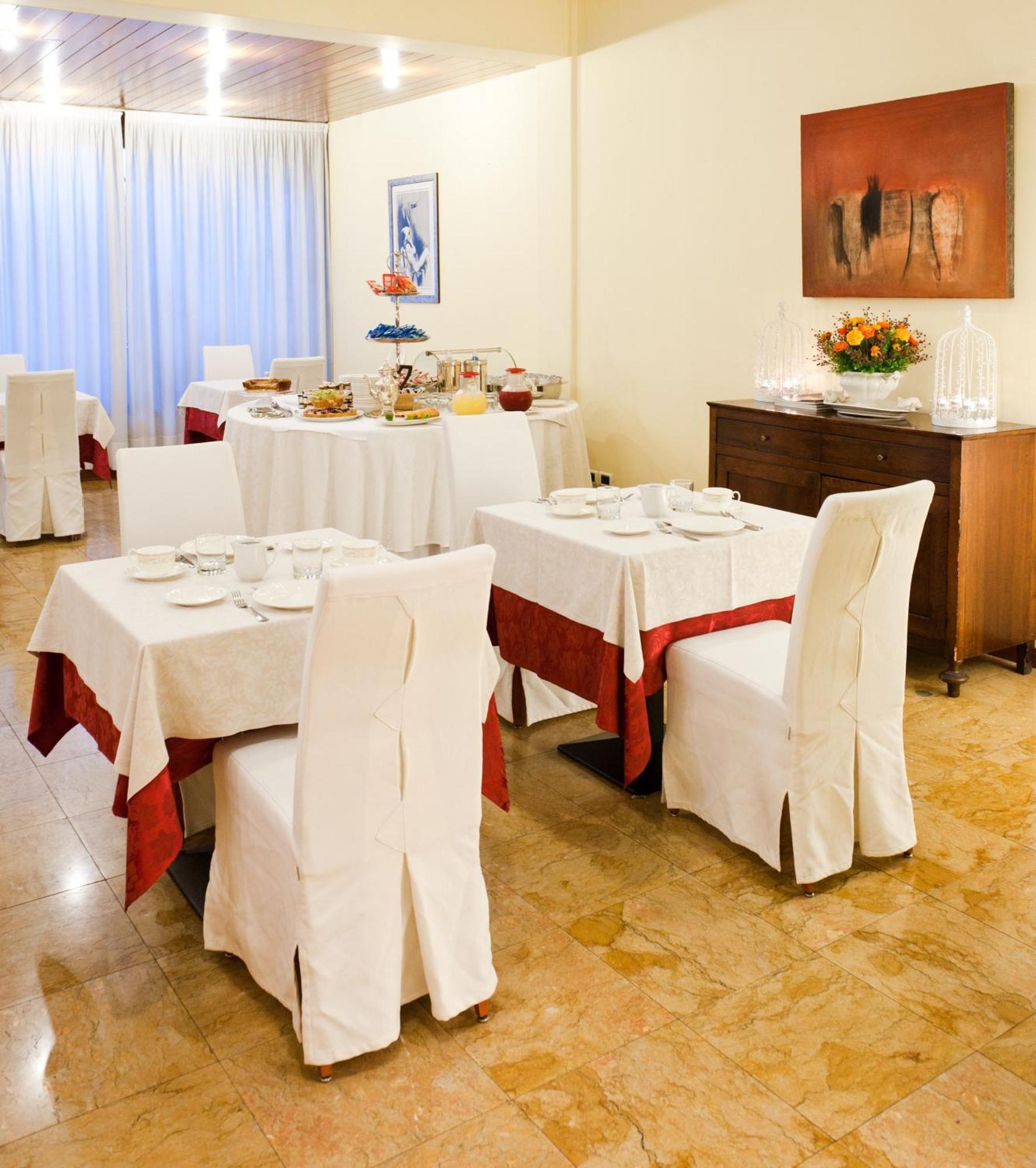 Ca' Delle Rose Hotel Кастелфранко Венето Екстериор снимка